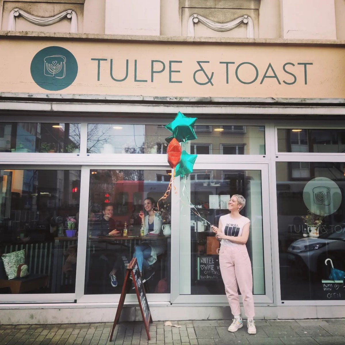 Tulpe Und Toast Neuehrenfeld Koeln – ©Tulpe und Toast