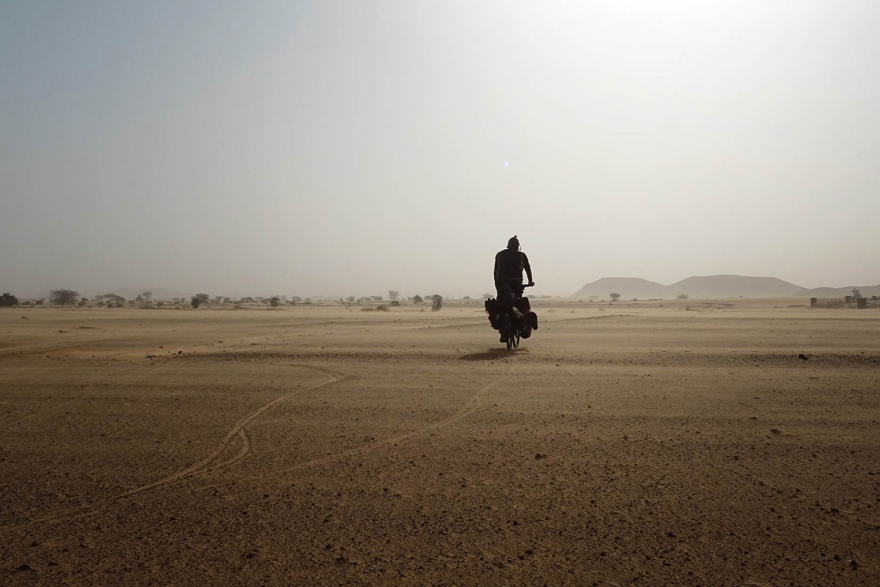 Grenzgang Stadthalle Film Koeln 3 Artikel