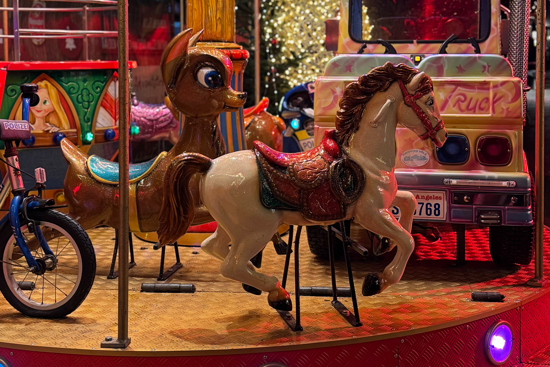 Lindenthaler Weihnachtsmarkt Adventstreff Koeln 3 Artikel