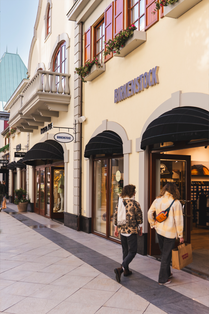 Roermond Outlet Ostern Koeln 9 Artikel