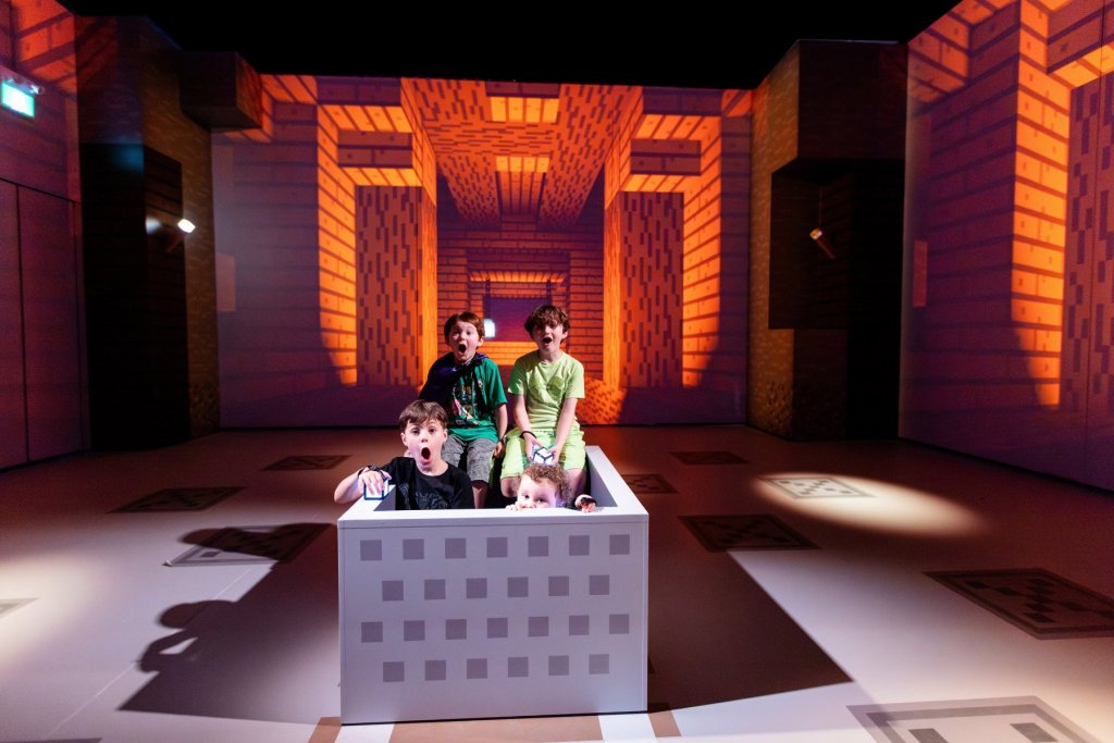 Minecraft 06.18.25 Tor 365