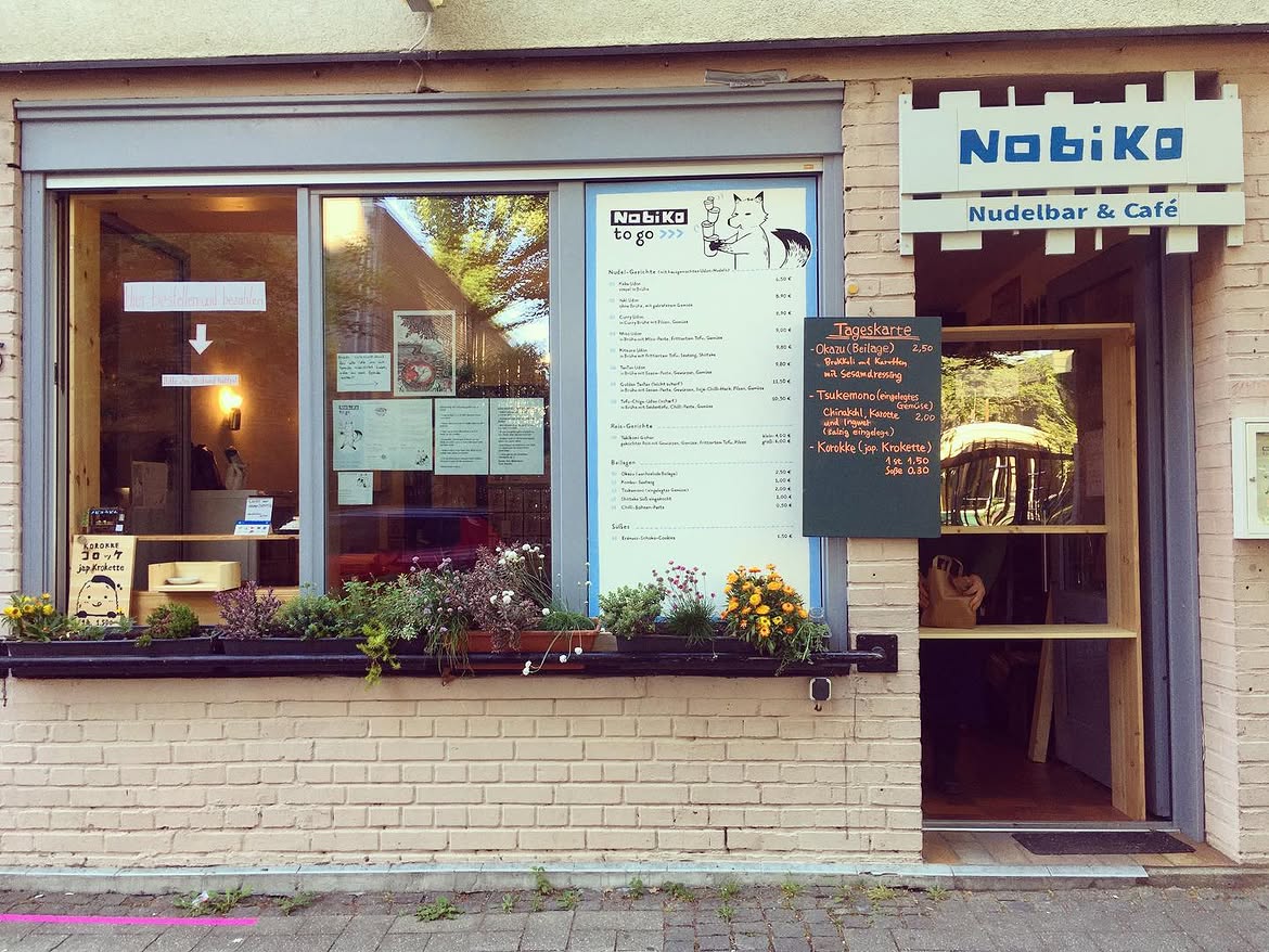 1000059553 &ndash; &copy;Nobiko