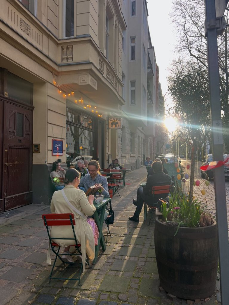 1000065059 &ndash; &copy;Caf&eacute; Elefant